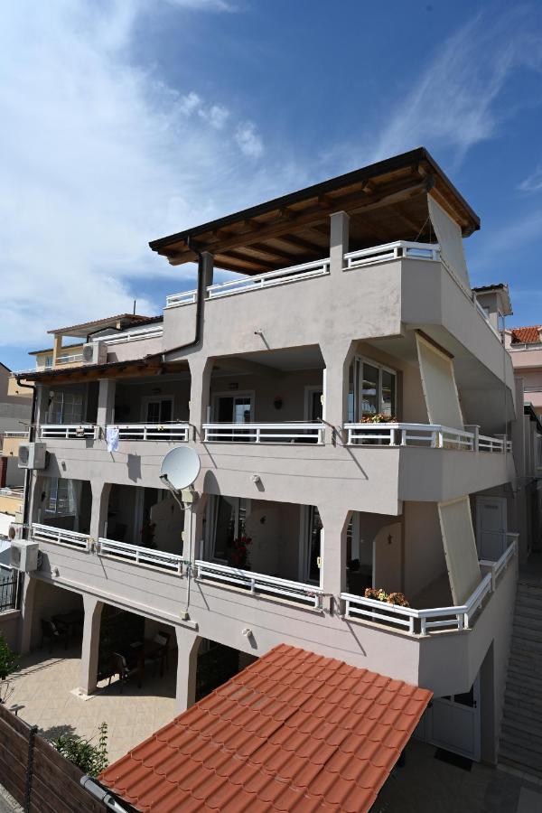 Apartment Kokolo Sea View Hvar ฮวาร์ ภายนอก รูปภาพ